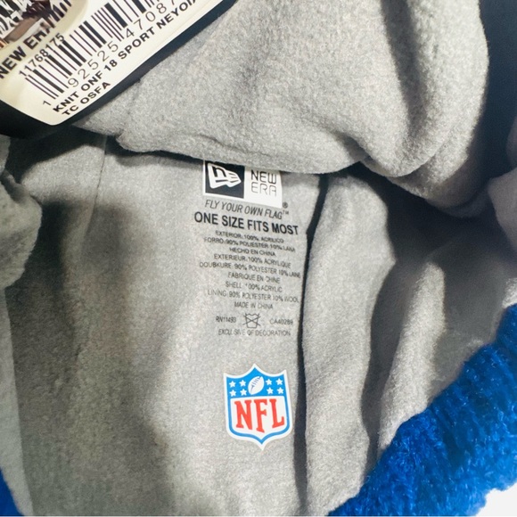 Buffalo Bills Pom Knit Beanie - Picture 4 of 5